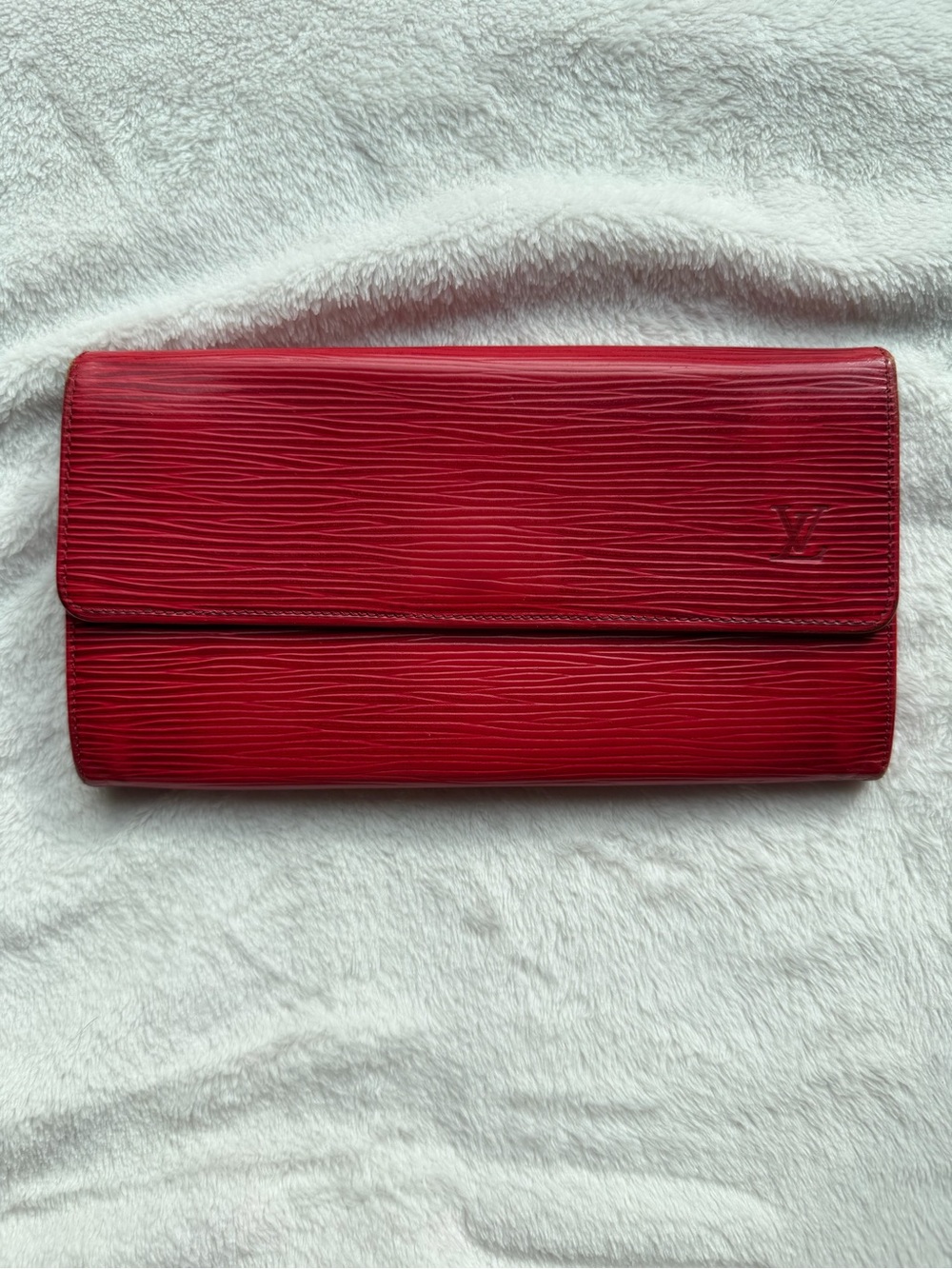 Louis Vuitton Red Epi Leather Sarah Wallet